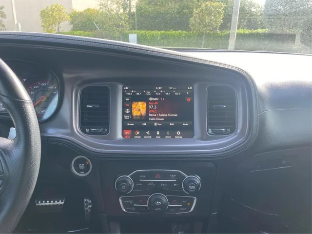 SEMINUEVOS DODGE Charger a Estados en autogozo