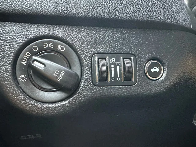SEMINUEVOS DODGE Charger a Estados en autogozo