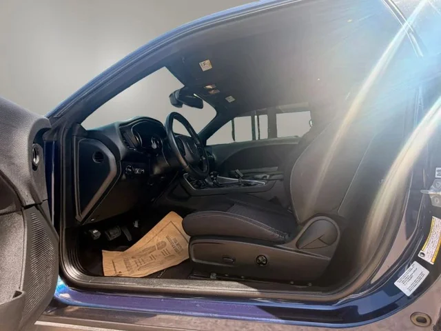 SEMINUEVOS DODGE Challenger a Estados en autogozo