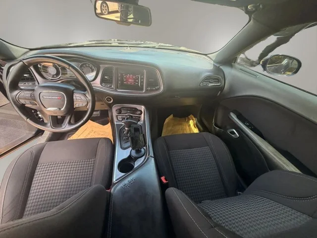 SEMINUEVOS DODGE Challenger a Estados en autogozo