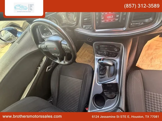 SEMINUEVOS DODGE Challenger a Estados en autogozo