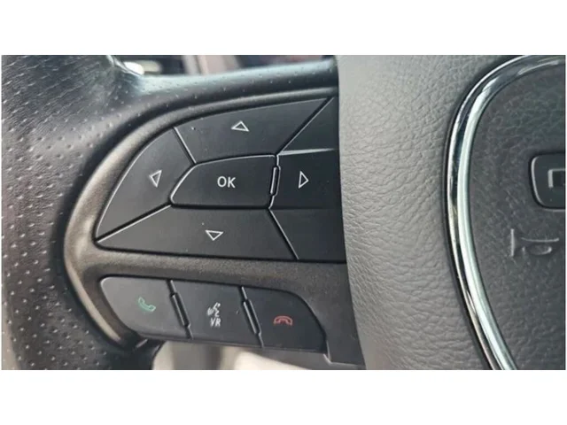 SEMINUEVOS DODGE Challenger a Estados en autogozo