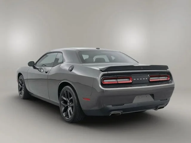 SEMINUEVOS DODGE Challenger a Estados en autogozo