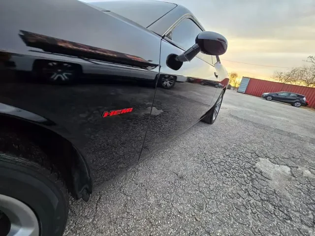 SEMINUEVOS DODGE Challenger a Estados en autogozo