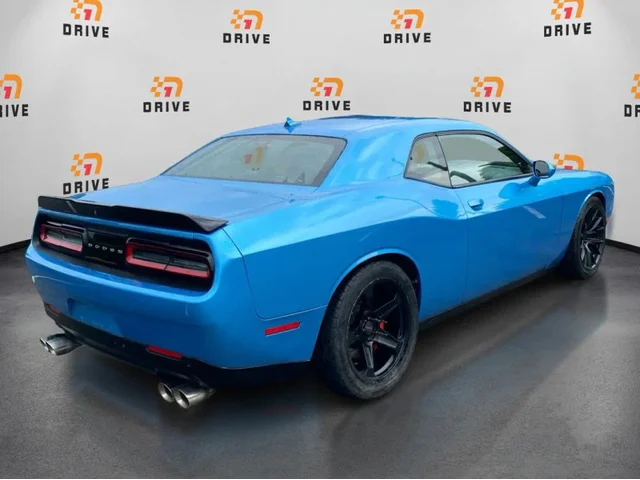 SEMINUEVOS DODGE Challenger a Estados en autogozo