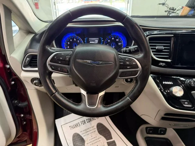 SEMINUEVOS CHRYSLER Pacifica a Estados en autogozo