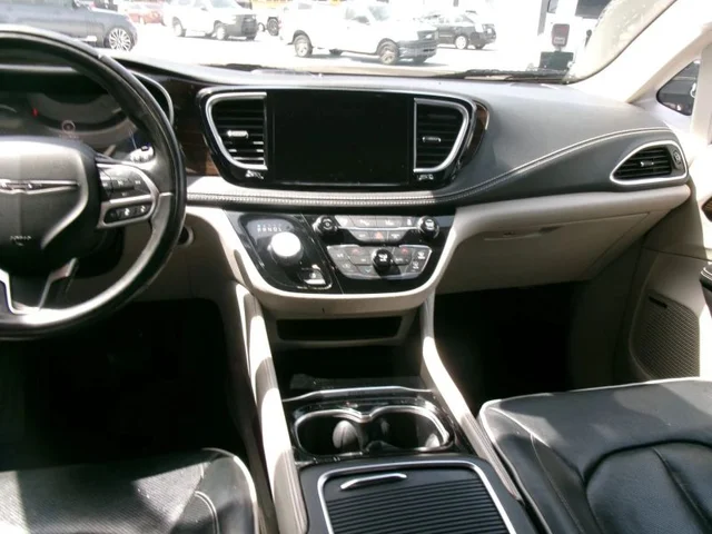 SEMINUEVOS CHRYSLER Pacifica Hybrid a Estados en autogozo