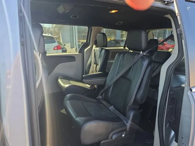 SEMINUEVOS DODGE Grand Caravan Passenger a Estados en autogozo