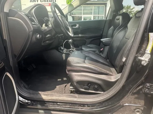 SEMINUEVOS JEEP Compass a Estados en autogozo