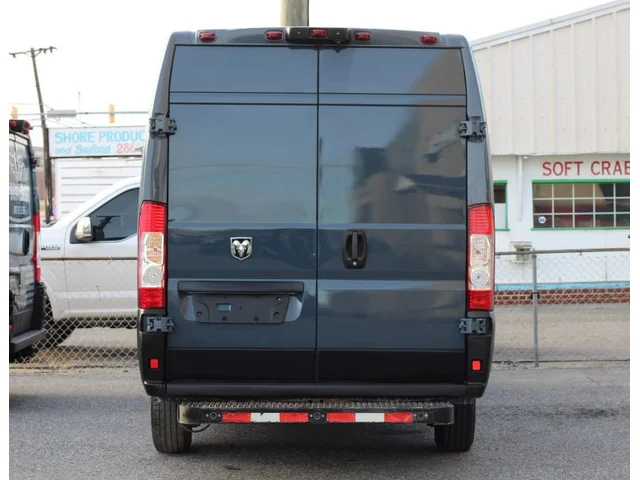 SEMINUEVOS RAM ProMaster Cargo Van a Estados en autogozo