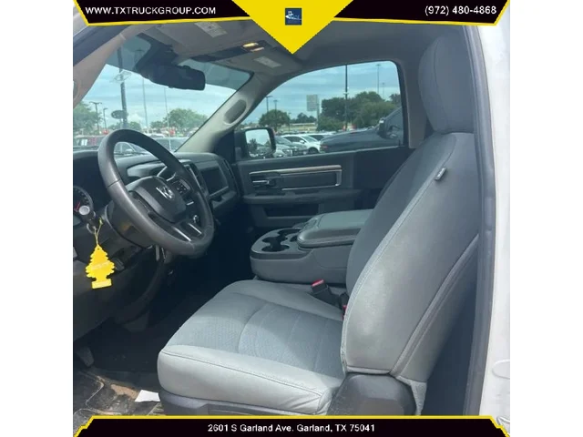 SEMINUEVOS RAM 1500 Regular Cab a Estados en autogozo