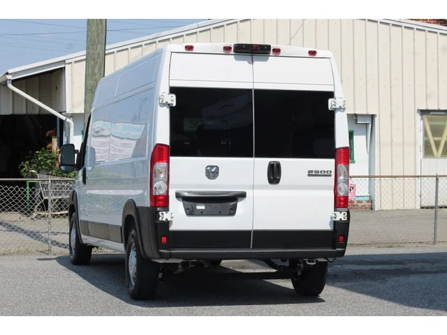 SEMINUEVOS RAM ProMaster Cargo Van a Estados en autogozo