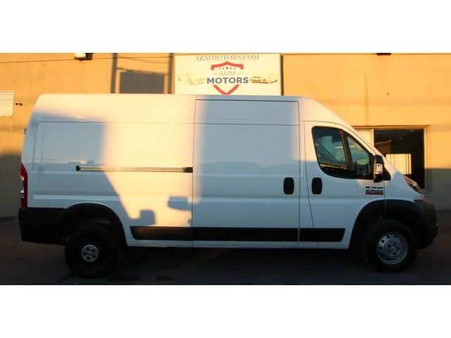 SEMINUEVOS RAM ProMaster Cargo Van a Estados en autogozo