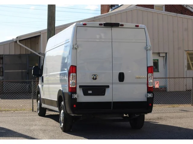 SEMINUEVOS RAM ProMaster Cargo Van a Estados en autogozo
