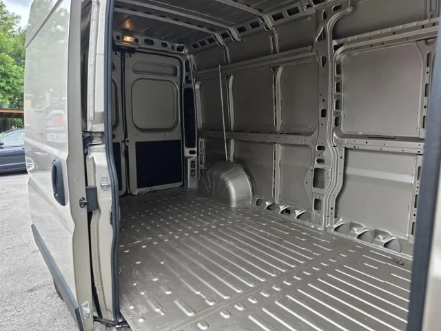 SEMINUEVOS RAM ProMaster Cargo Van a Estados en autogozo