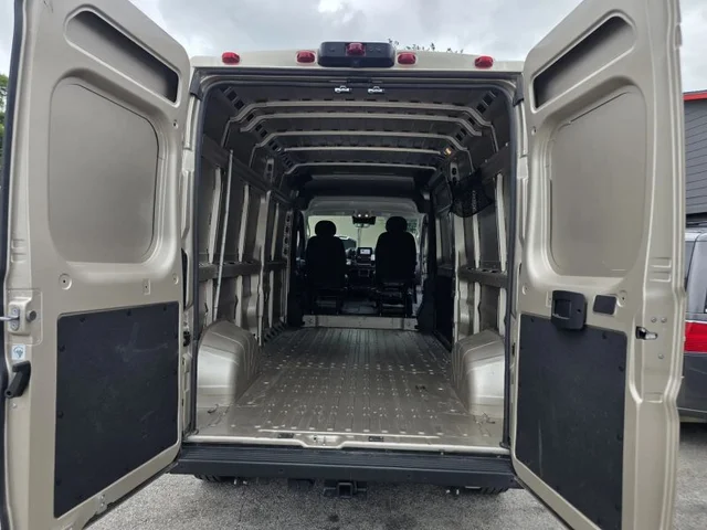 SEMINUEVOS RAM ProMaster Cargo Van a Estados en autogozo