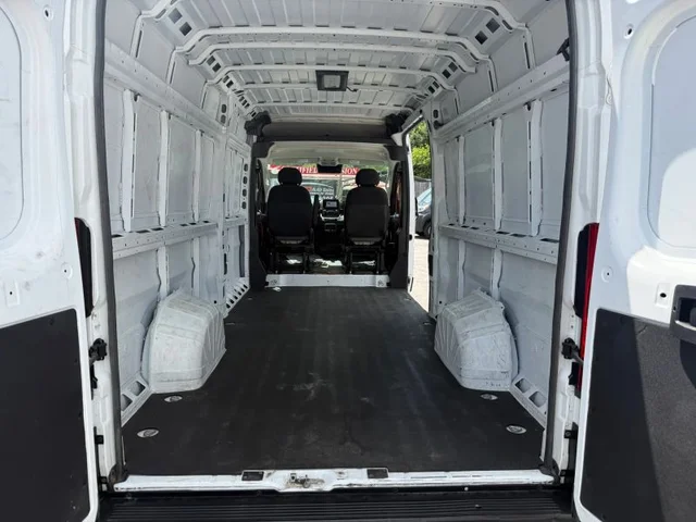 SEMINUEVOS RAM ProMaster Cargo Van a Estados en autogozo