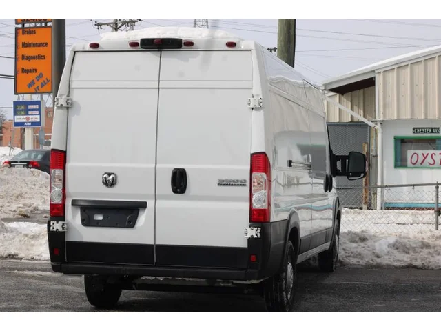 SEMINUEVOS RAM ProMaster Cargo Van a Estados en autogozo