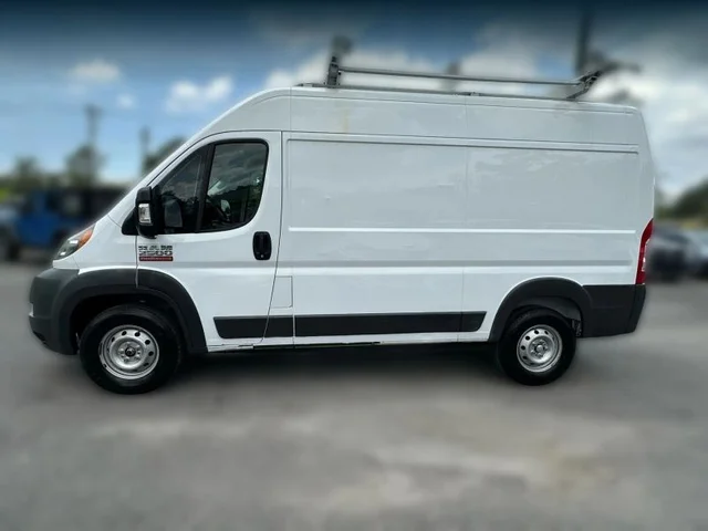 SEMINUEVOS RAM ProMaster Cargo Van a Estados en autogozo