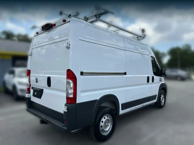 SEMINUEVOS RAM ProMaster Cargo Van a Estados en autogozo