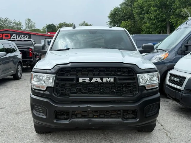 SEMINUEVOS RAM 2500 Crew Cab a Estados en autogozo