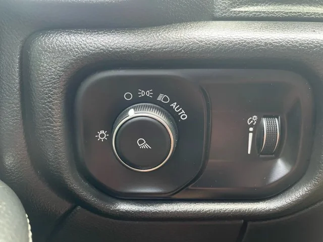 SEMINUEVOS RAM 2500 Crew Cab a Estados en autogozo
