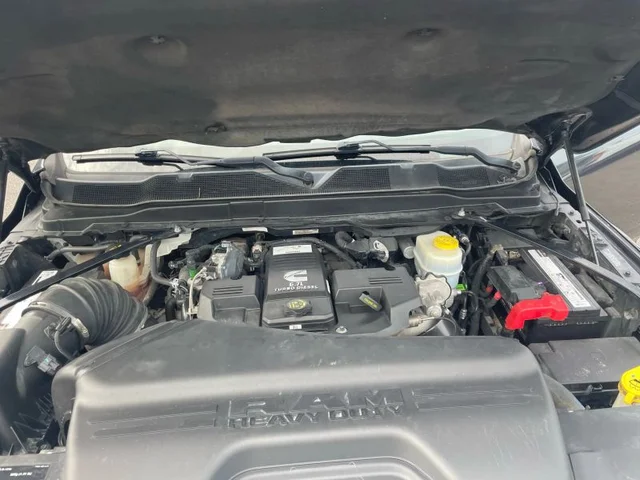 SEMINUEVOS RAM 2500 Crew Cab a Estados en autogozo