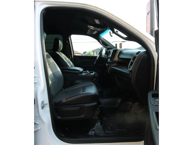 SEMINUEVOS RAM 2500 Crew Cab a Estados en autogozo