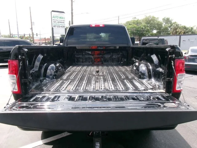 SEMINUEVOS RAM 2500 Crew Cab a Estados en autogozo