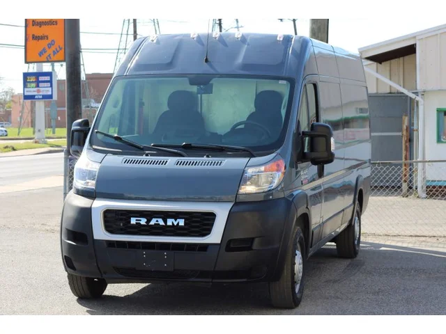 SEMINUEVOS RAM ProMaster Cargo Van a Estados en autogozo