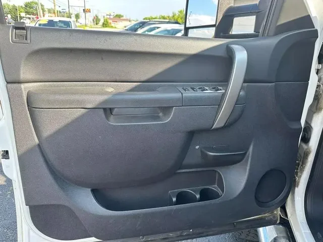 SEMINUEVOS CHEVROLET Silverado 1500 Crew Cab a Estados en autogozo