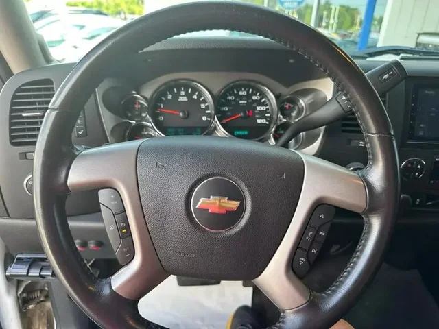 SEMINUEVOS CHEVROLET Silverado 1500 Crew Cab a Estados en autogozo