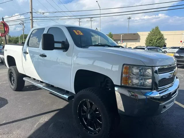 SEMINUEVOS CHEVROLET Silverado 1500 Crew Cab a Estados en autogozo