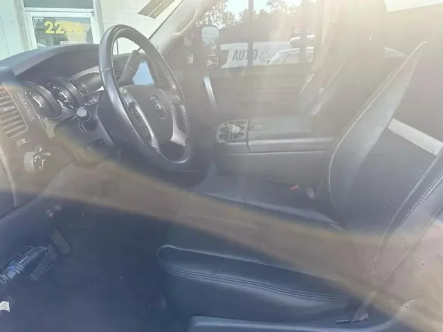 SEMINUEVOS CHEVROLET Silverado 1500 Crew Cab a Estados en autogozo