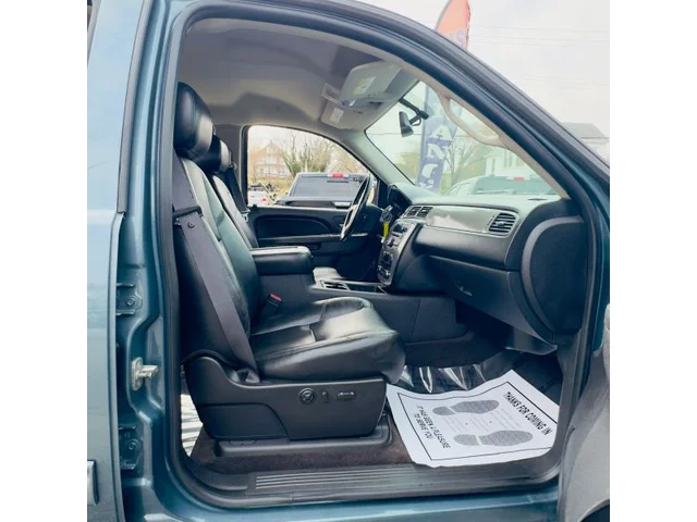 SEMINUEVOS CHEVROLET Silverado 1500 Crew Cab a Estados en autogozo