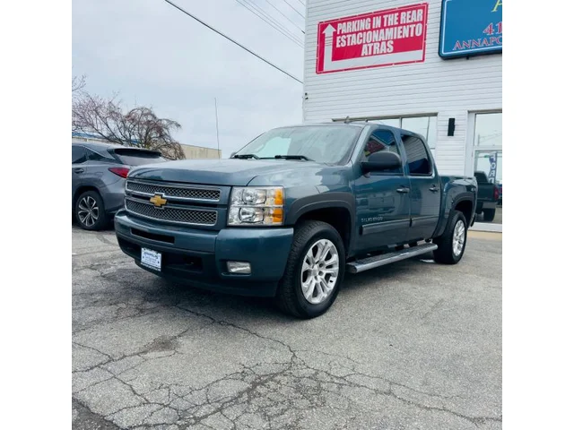 SEMINUEVOS CHEVROLET Silverado 1500 Crew Cab a Estados en autogozo