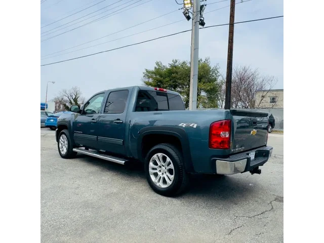 SEMINUEVOS CHEVROLET Silverado 1500 Crew Cab a Estados en autogozo