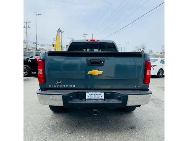 SEMINUEVOS CHEVROLET Silverado 1500 Crew Cab a Estados en autogozo