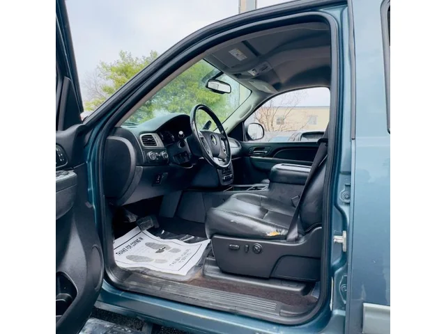 SEMINUEVOS CHEVROLET Silverado 1500 Crew Cab a Estados en autogozo