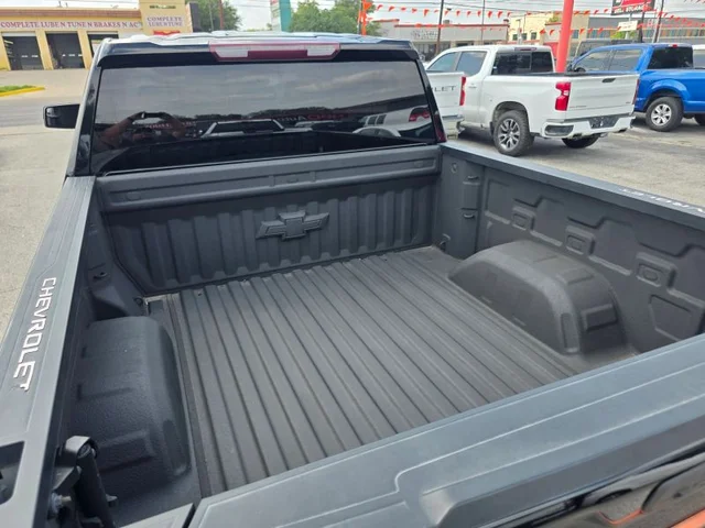 SEMINUEVOS CHEVROLET Silverado 1500 Crew Cab a Estados en autogozo