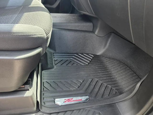 SEMINUEVOS CHEVROLET Silverado 1500 Crew Cab a Estados en autogozo