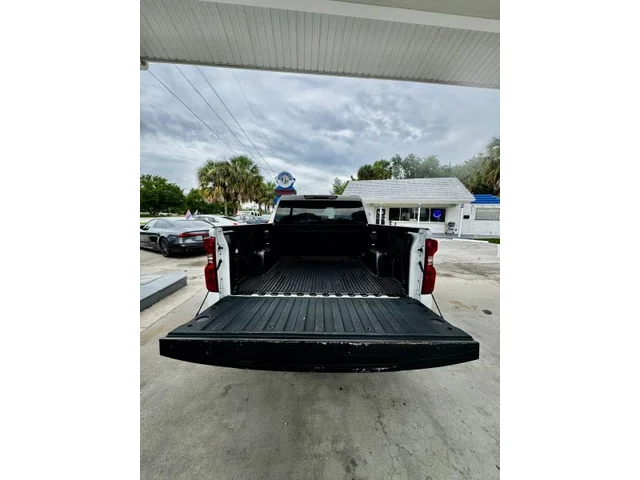 SEMINUEVOS CHEVROLET Silverado 1500 Crew Cab a Estados en autogozo