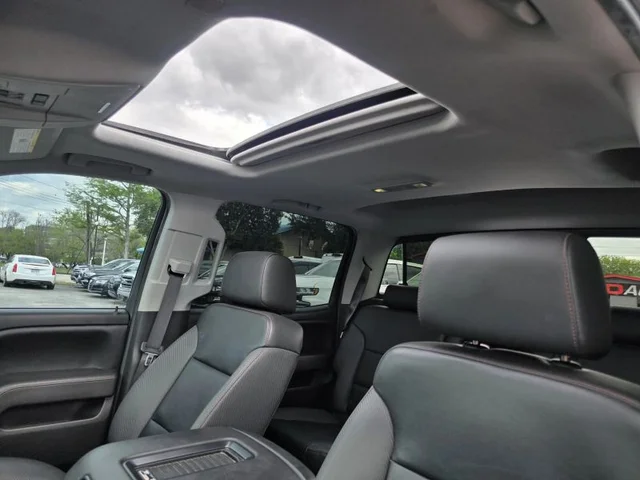 SEMINUEVOS GMC Sierra 1500 Crew Cab a Estados en autogozo