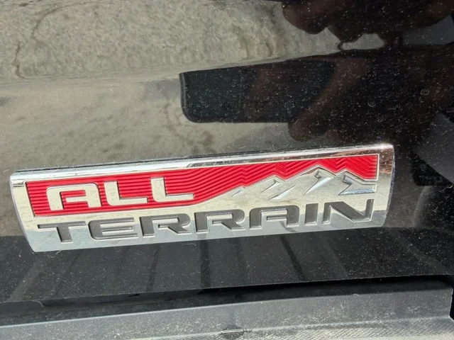 SEMINUEVOS GMC Sierra 1500 Crew Cab a Estados en autogozo