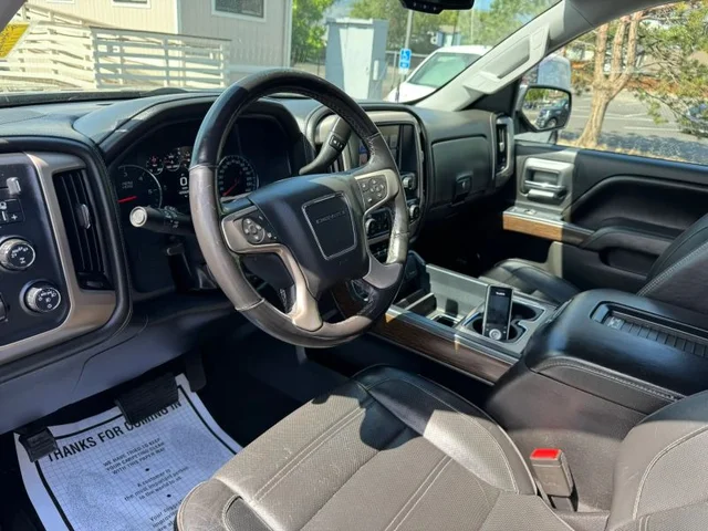 SEMINUEVOS GMC Sierra 1500 Crew Cab a Estados en autogozo