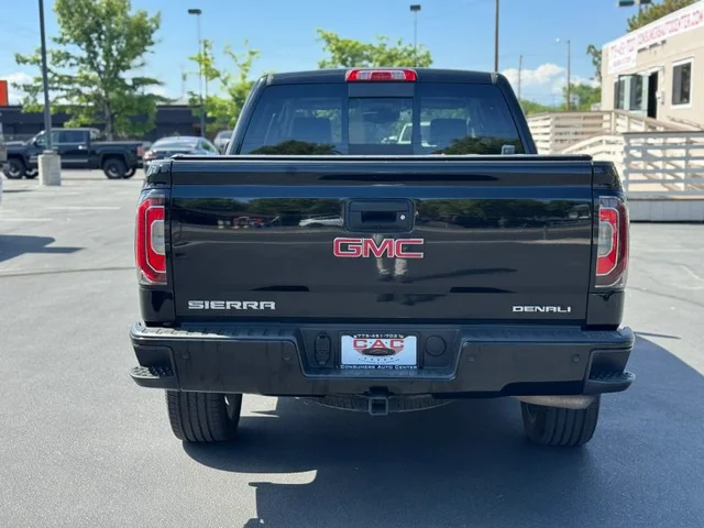 SEMINUEVOS GMC Sierra 1500 Crew Cab a Estados en autogozo