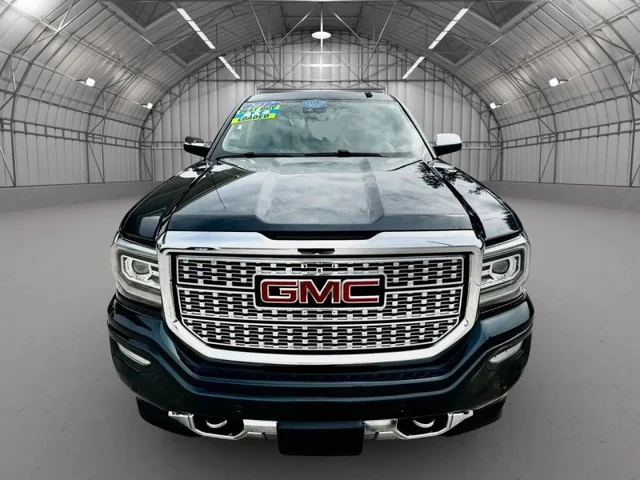 SEMINUEVOS GMC Sierra 1500 Crew Cab a Estados en autogozo
