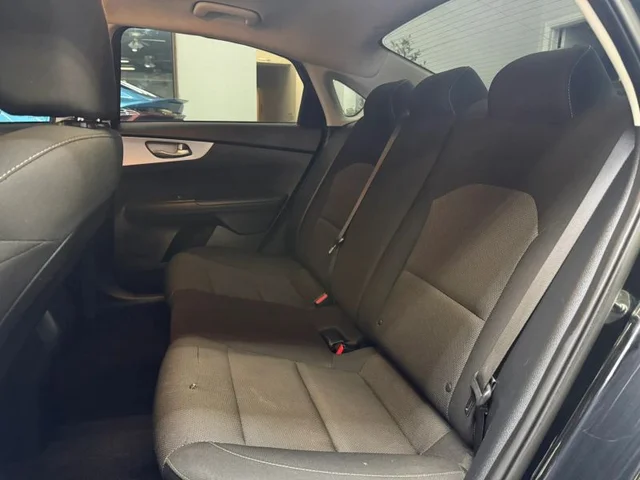 SEMINUEVOS KIA Forte a Estados en autogozo