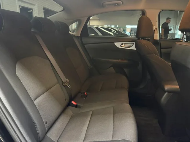 SEMINUEVOS KIA Forte a Estados en autogozo
