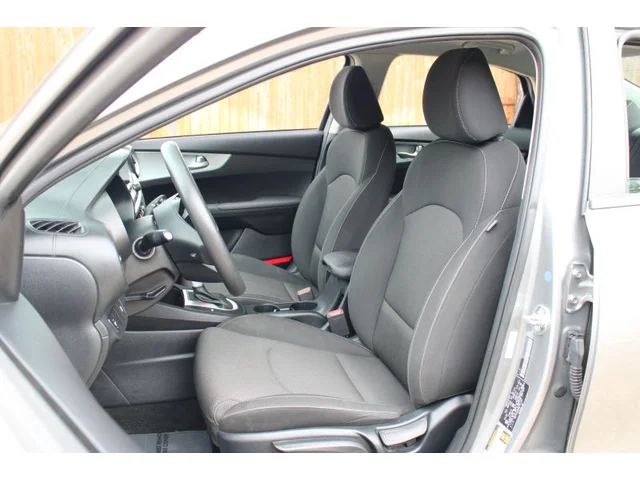 SEMINUEVOS KIA Forte a Estados en autogozo